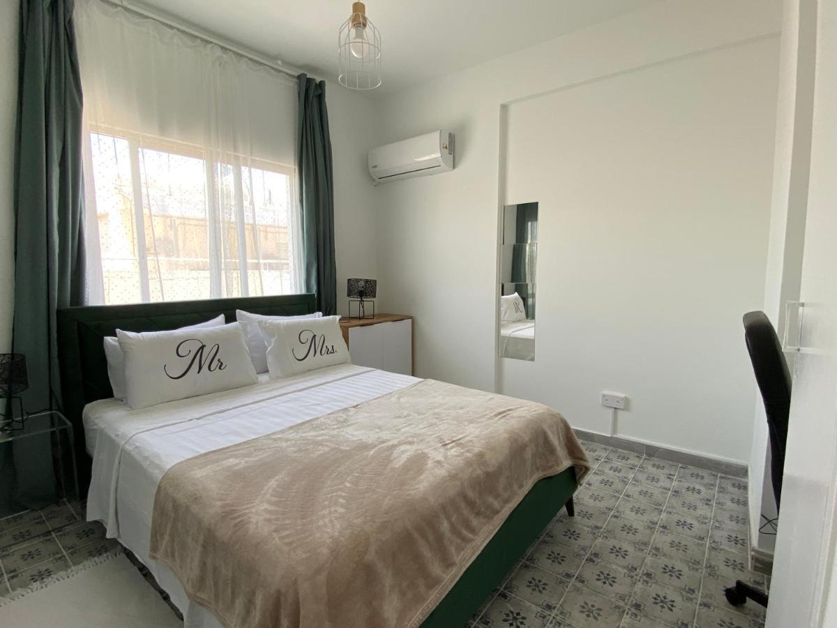 Simple One Bedroom Flat In Engomi Екстер'єр фото